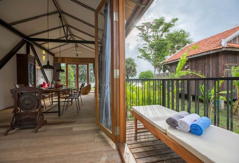 جناح عائلي, Kampot River Residence