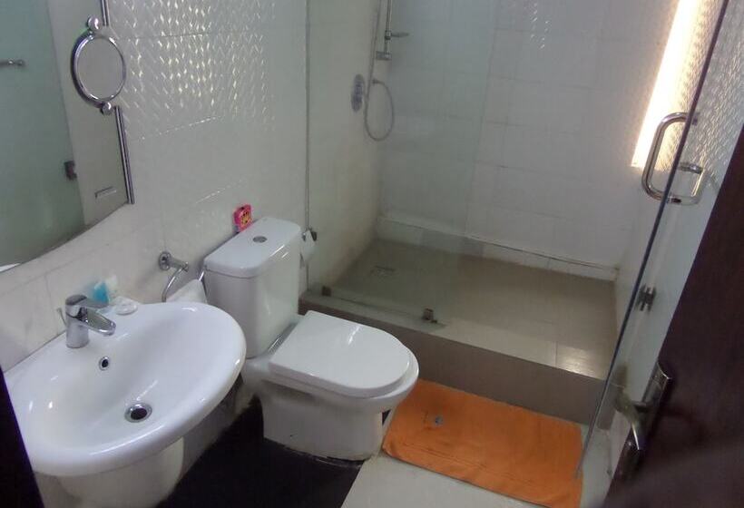 سوییت, Providence Hotel And Suites