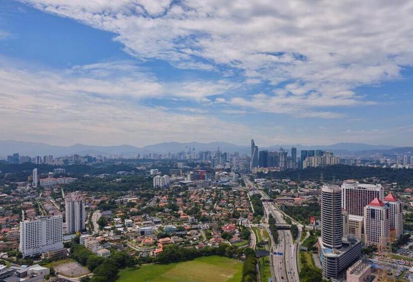 Люкс Executive Кровать Кинг, Sheraton Petaling Jaya