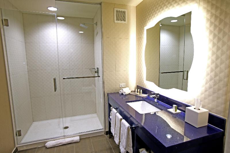 Номер Executive, Sheraton Petaling Jaya