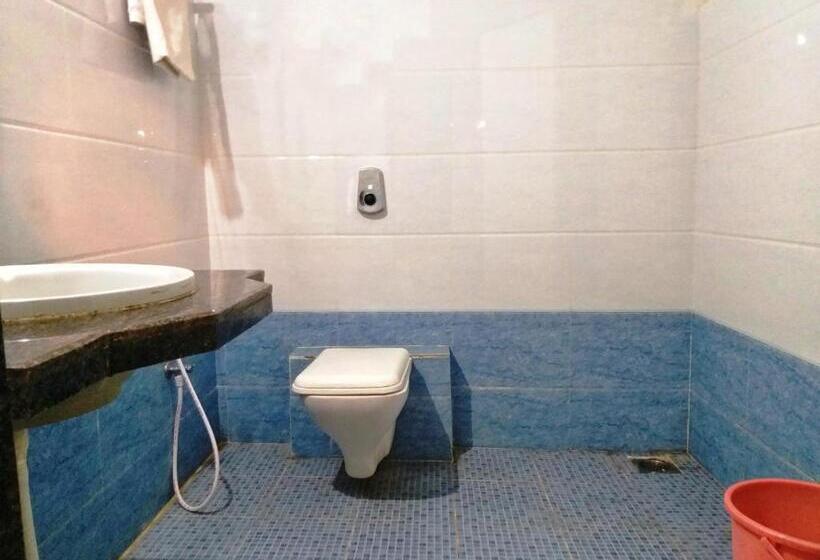 Номер Стандарт Трехместный, Surya