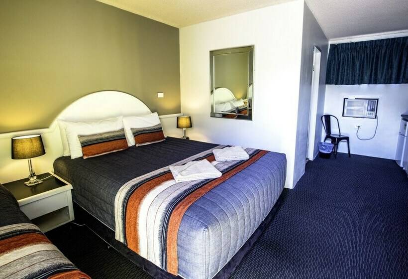 Трехместный Номер Deluxe, Mariner Motel