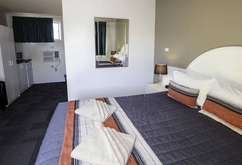 חדר דלוקס, Mariner Motel