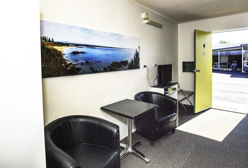 חדר דלוקס, Mariner Motel