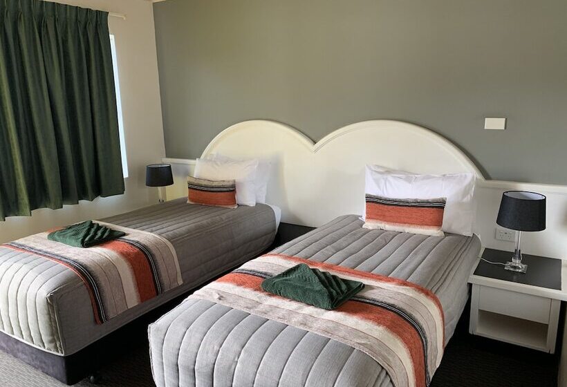 חדר דלוקס, Mariner Motel