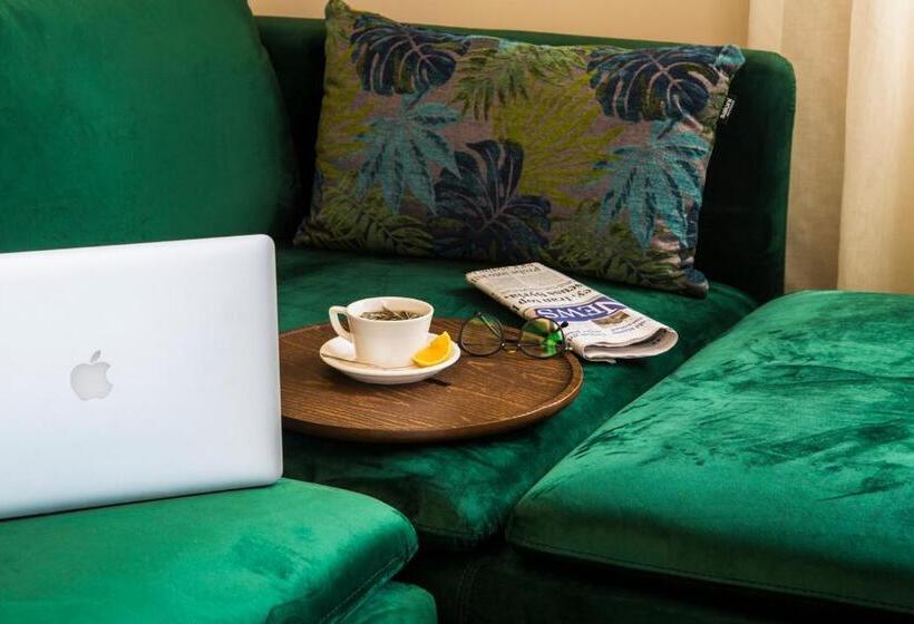 四人标准间, Maxuite Hotel In Home