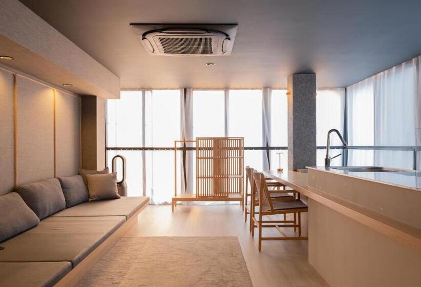 Apartament 1 Dormitori Vista Jardí, Aet