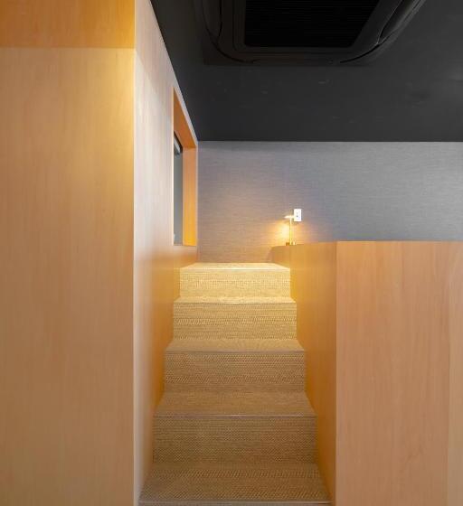 Apartament 1 Dormitori amb Terrassa, Aet