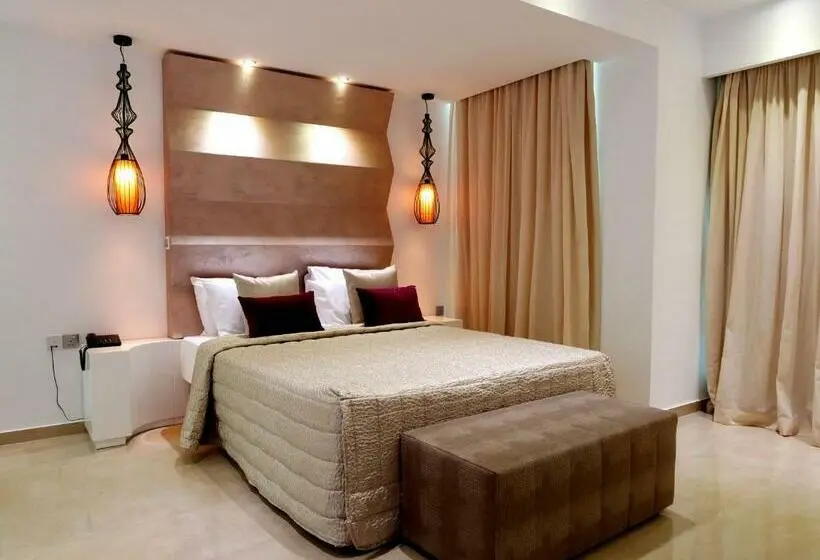 سوییت جونیور با چشمانداز دریا, Amethyst Napa Hotel & Spa