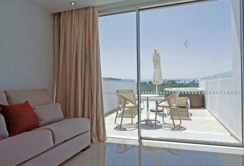 자쿠지 스위트, Amethyst Napa Hotel & Spa