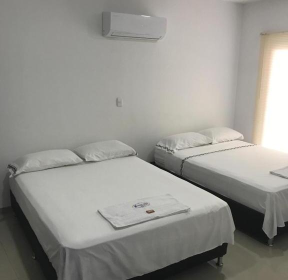 이코노미 룸, Barcelona