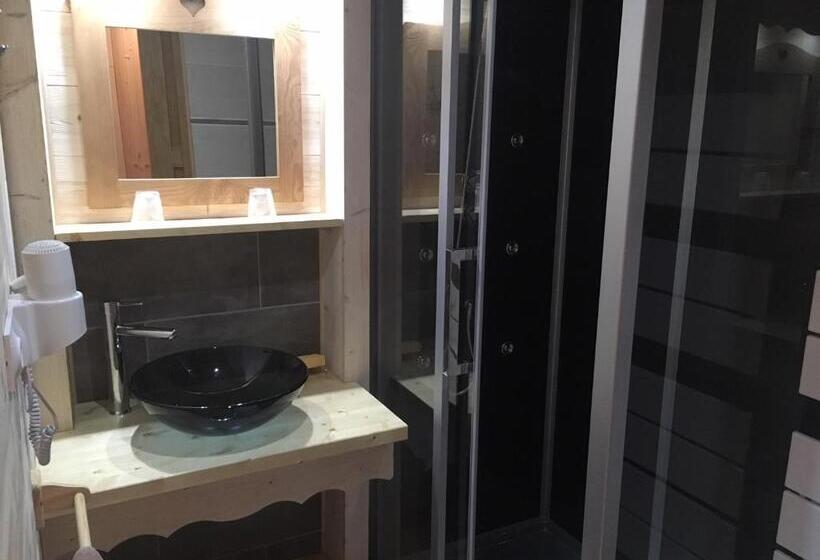 Номер Стандарт Трехместный, Chalet L'aiglon