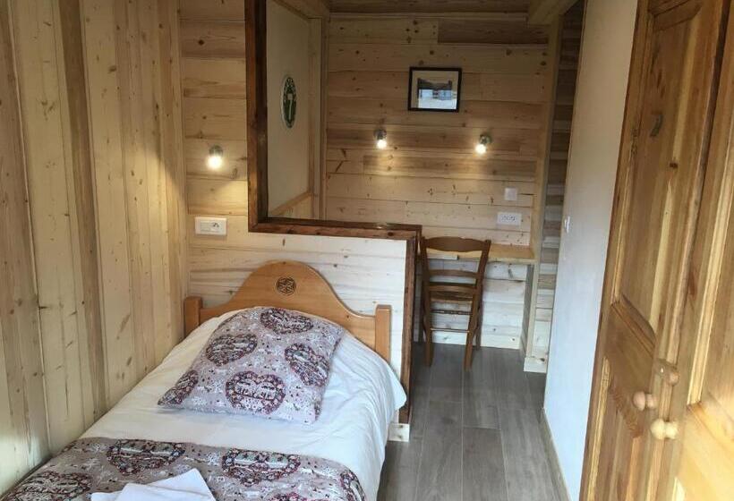 스탠다드 트리플 룸, Chalet L'aiglon