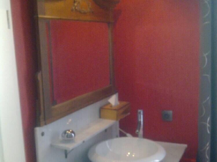 Номер Стандарт, Wohnen Im Burg