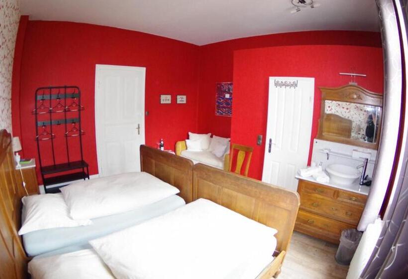 Номер Стандарт, Wohnen Im Burg