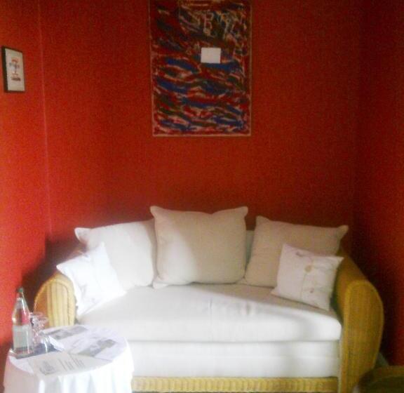 Номер Стандарт, Wohnen Im Burg