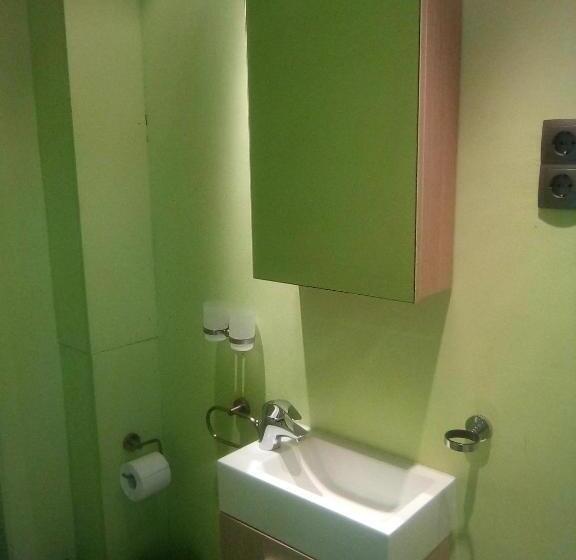 Номер Basic, Wohnen Im Burg