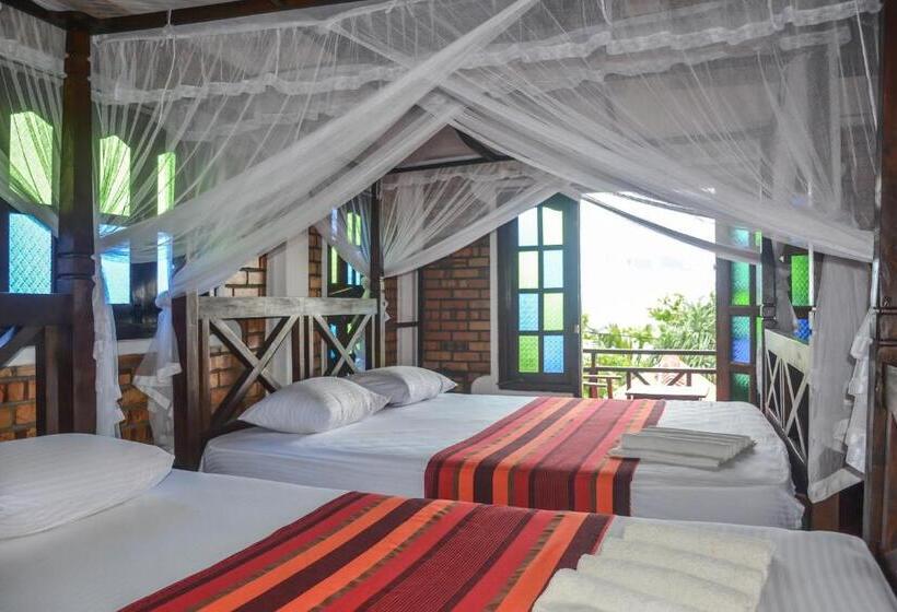 غرفة عائلية مطلّة علي البحر, Blue Horizon Beach
