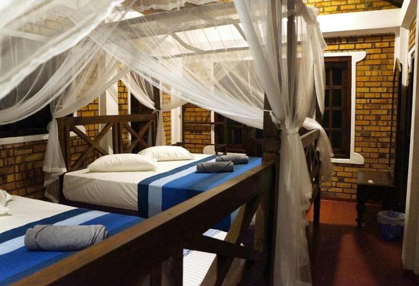 اتاق خانوادگی با چشمانداز دریا, Blue Horizon Beach