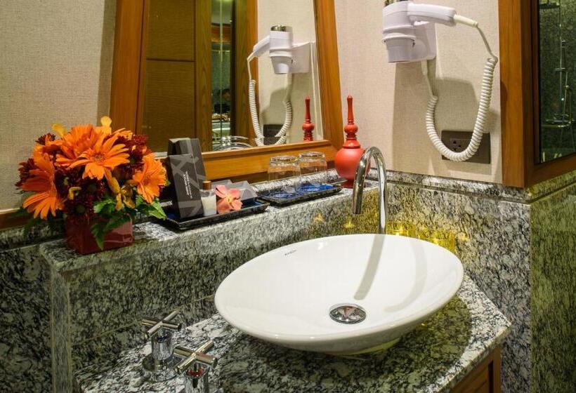 غرفة سوبيريور, Chala Number6