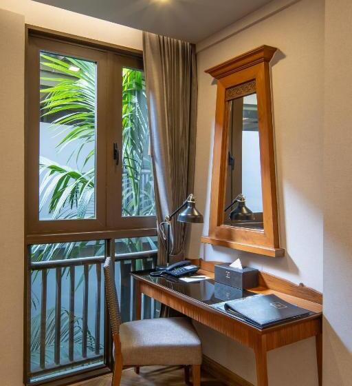 غرفة سوبيريور, Chala Number6