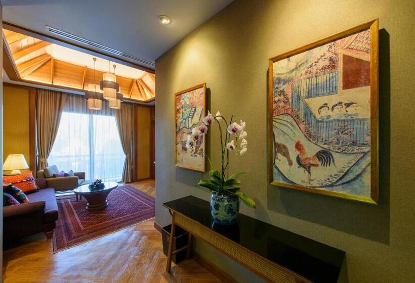 جناح ملكى, Chala Number6