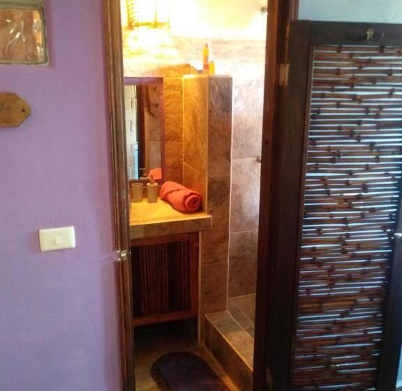 اتاق استاندارد اینتریور, Posada Olivo