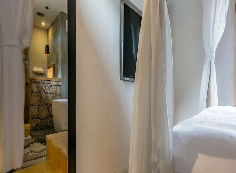 سوییت, Shangrila Karesansui