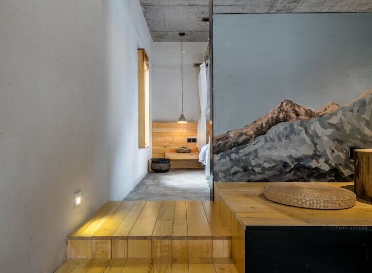 سوییت, Shangrila Karesansui