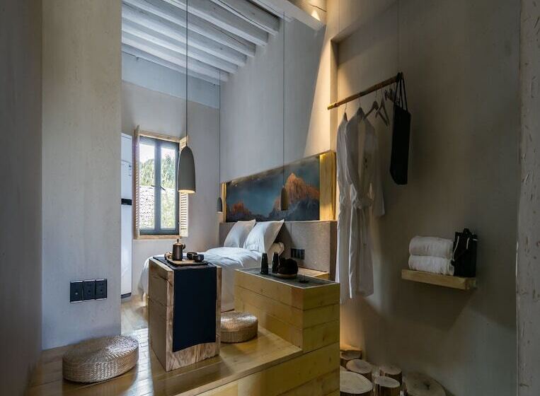 اتاق لوکس, Shangrila Karesansui