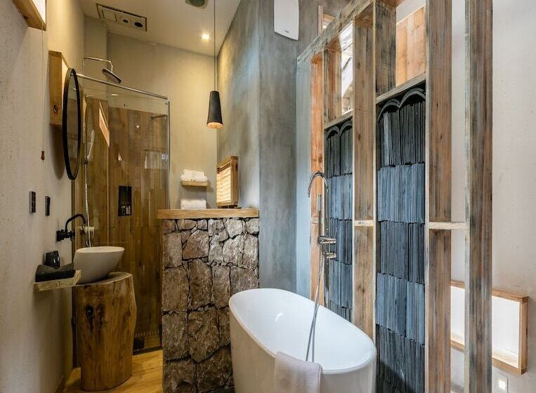 سوییت, Shangrila Karesansui