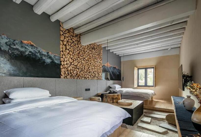 اتاق لوکس خانوادگی, Shangrila Karesansui