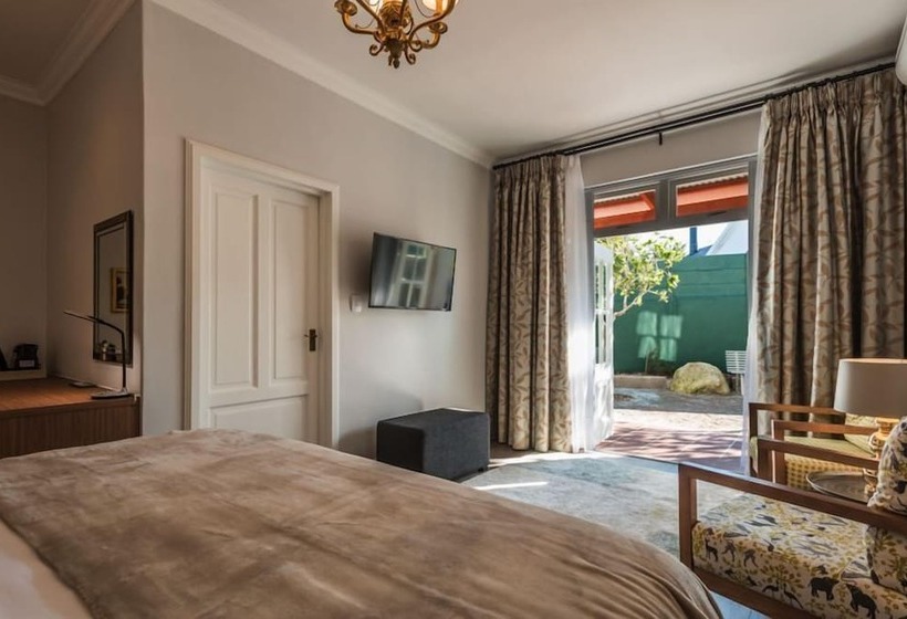 جناح ديلوكس, Waterstone Lodge