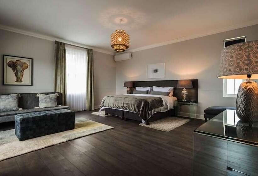 جناح بريميوم, Waterstone Lodge