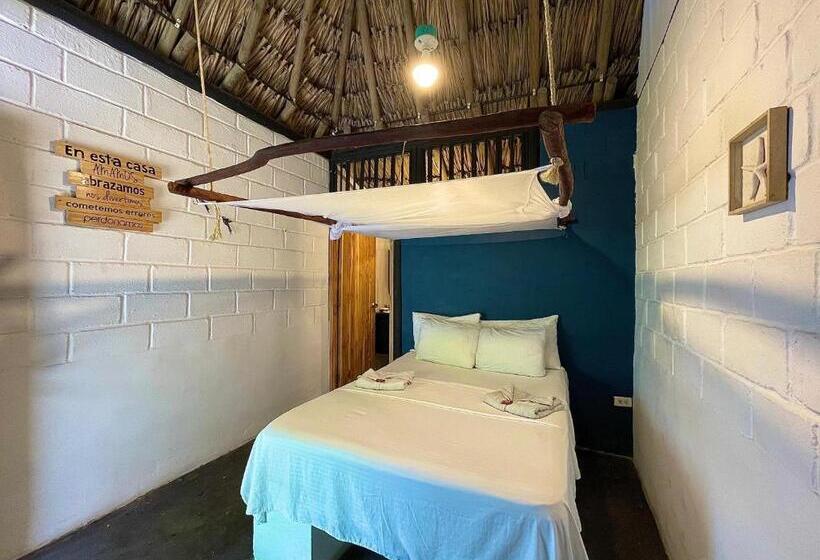 اتاق عادی, Bikini Hotel & Pool