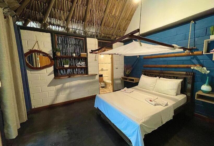 اتاق استاندارد, Bikini Hotel & Pool