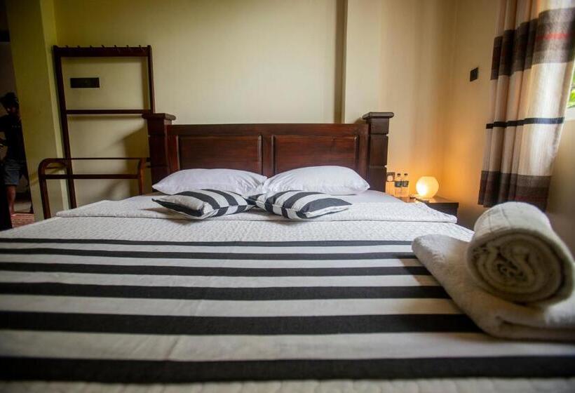 Номер Deluxe, Evergreen Hotel Dambulla