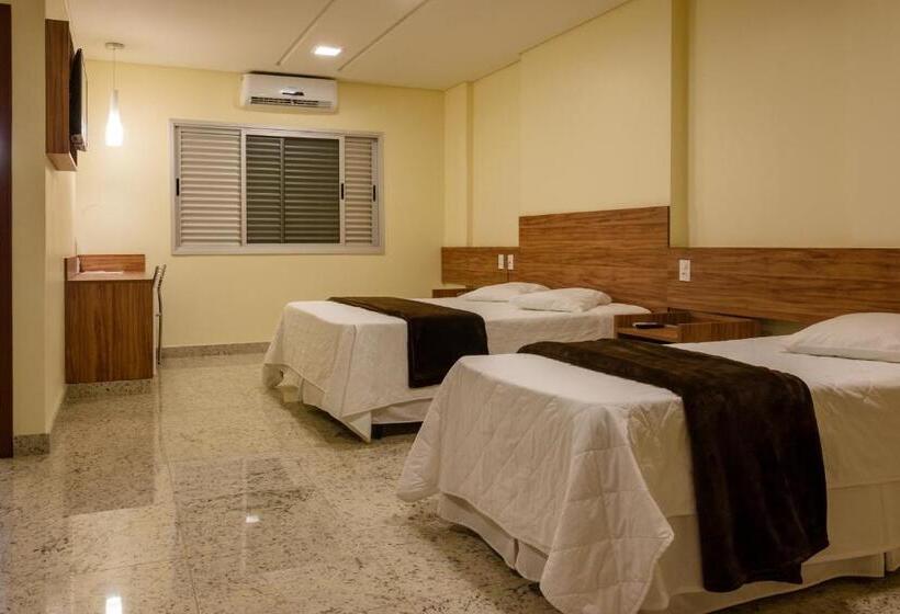 豪华三人间, Lindoya