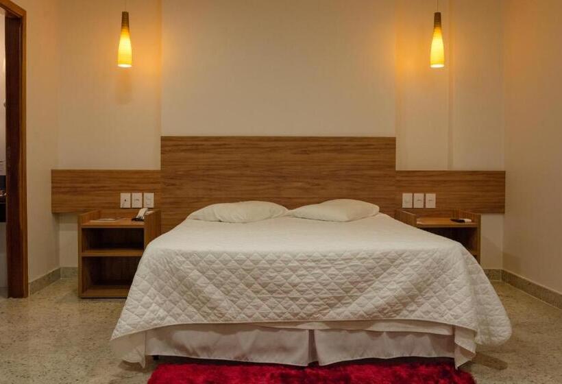 带按摩浴盆的套房, Lindoya