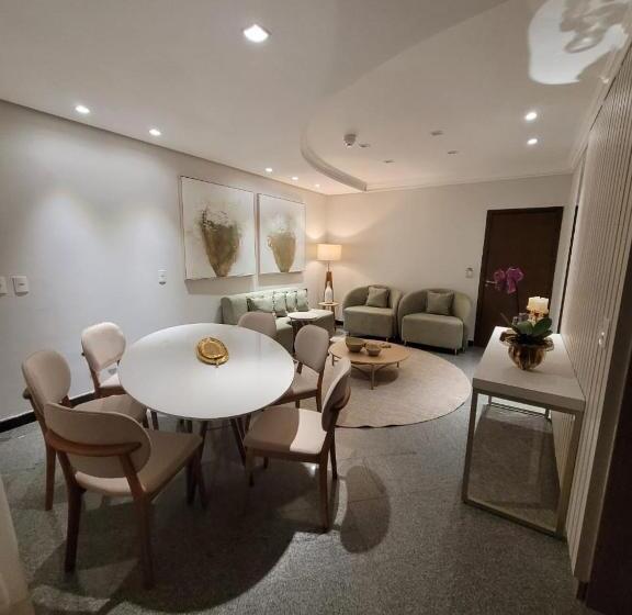 总统套房, Lindoya