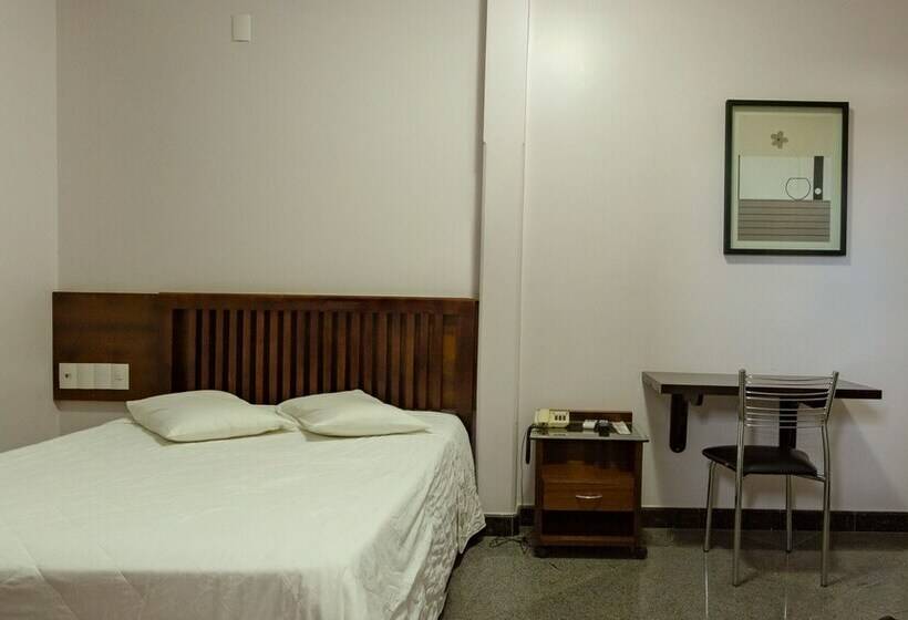 四人豪华间, Lindoya