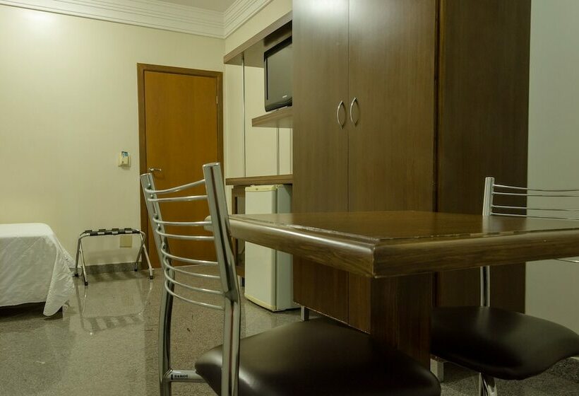 豪华房间, Lindoya