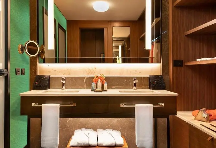 オーシャンビュースタンダードルームテラス付き, Lujo Hotel Bodrum