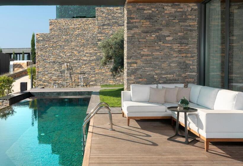 Вилла 4 Спальни, Lujo Hotel Bodrum