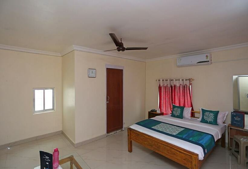 اتاق استاندارد, Oyo 9009 Near Railway Station