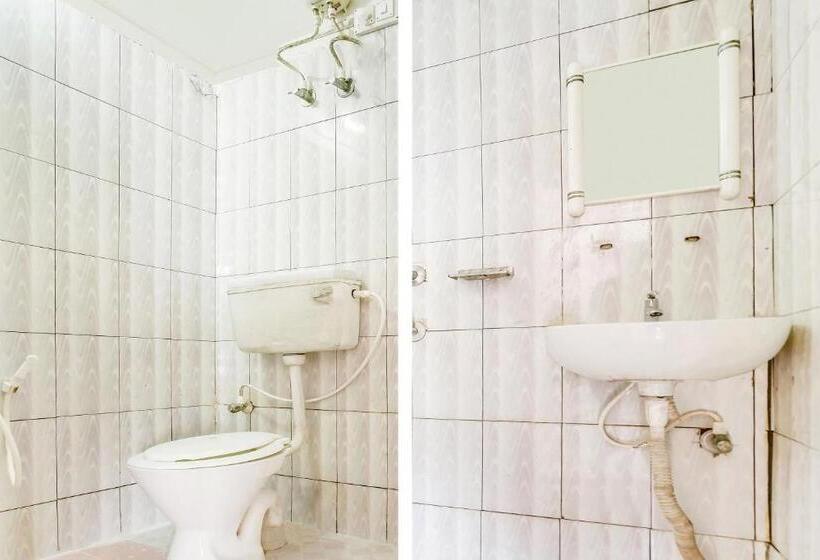 اتاق استاندارد, Oyo 9009 Near Railway Station