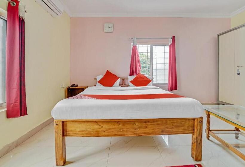 اتاق استاندارد, Oyo 9009 Near Railway Station