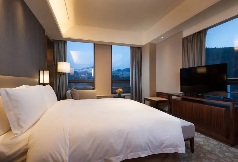 スーペリアースイート, Ramada Jinan