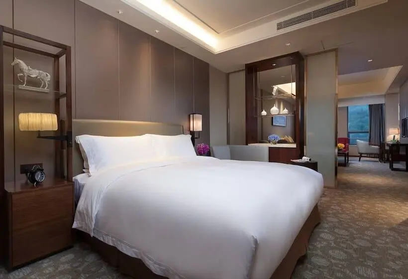デラックススイート, Ramada Jinan