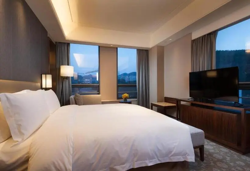 デラックススイート, Ramada Jinan
